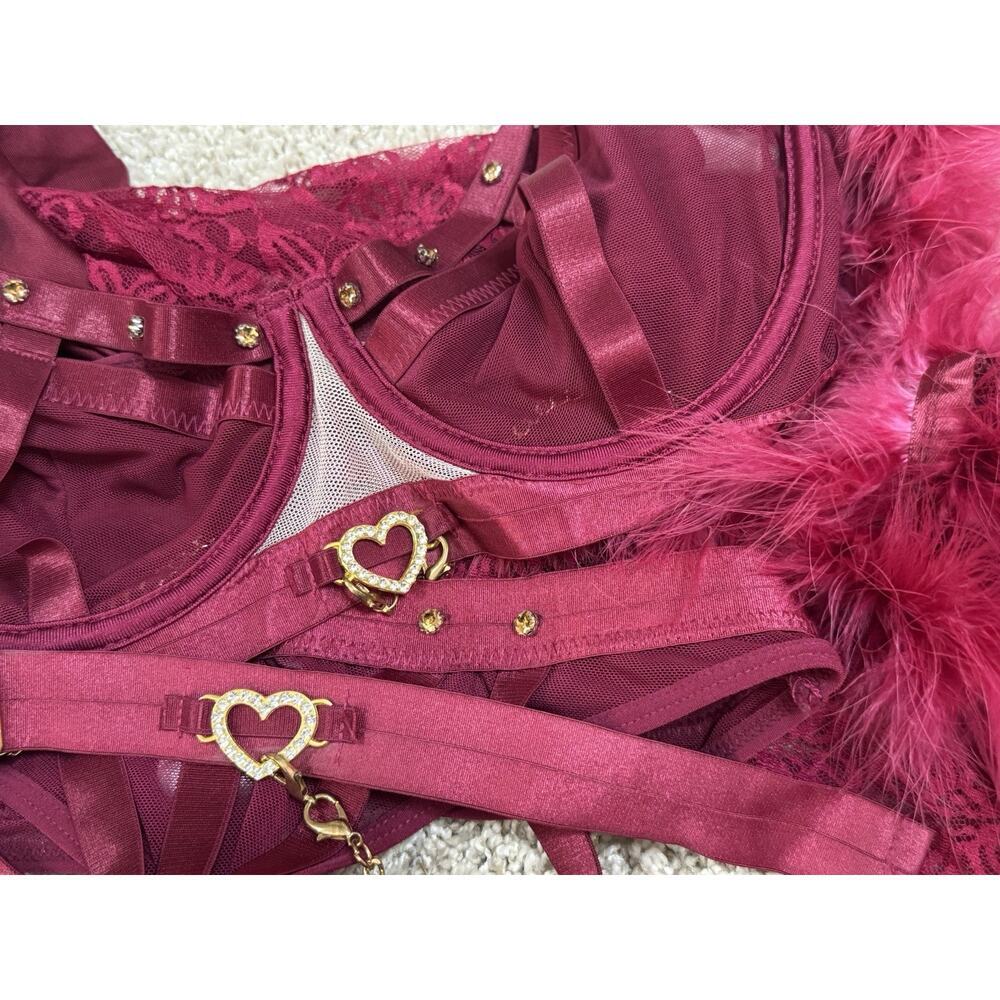 Burgundy 4pc Lace Rhinestone Heart Lingerie Set Robe Bra Garter Thong Choker M/L - Picture 9 of 10